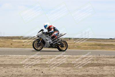 media/May-26-2025-Lets Ride (Mon) [[3bf1de1d65]]/C Group/1140am (Grapevine)/